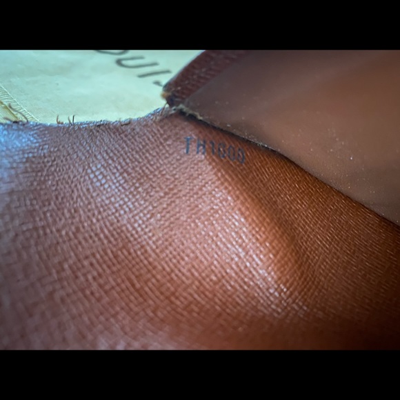 SOLD Louis Vuitton Speedy & Wallet - Picture 10 of 11